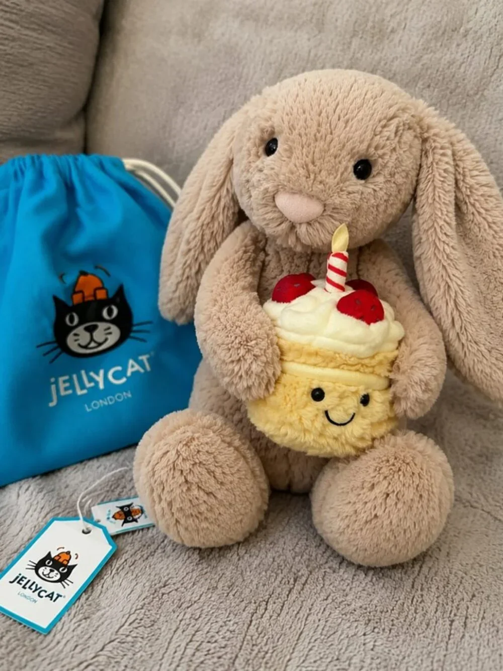 Jellycat Bashful Beige Bunny Birthday Cake Plush 31CM Soft Stuffed Toy Gift NWT